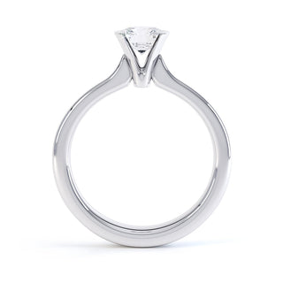 Round Solitaire R1018